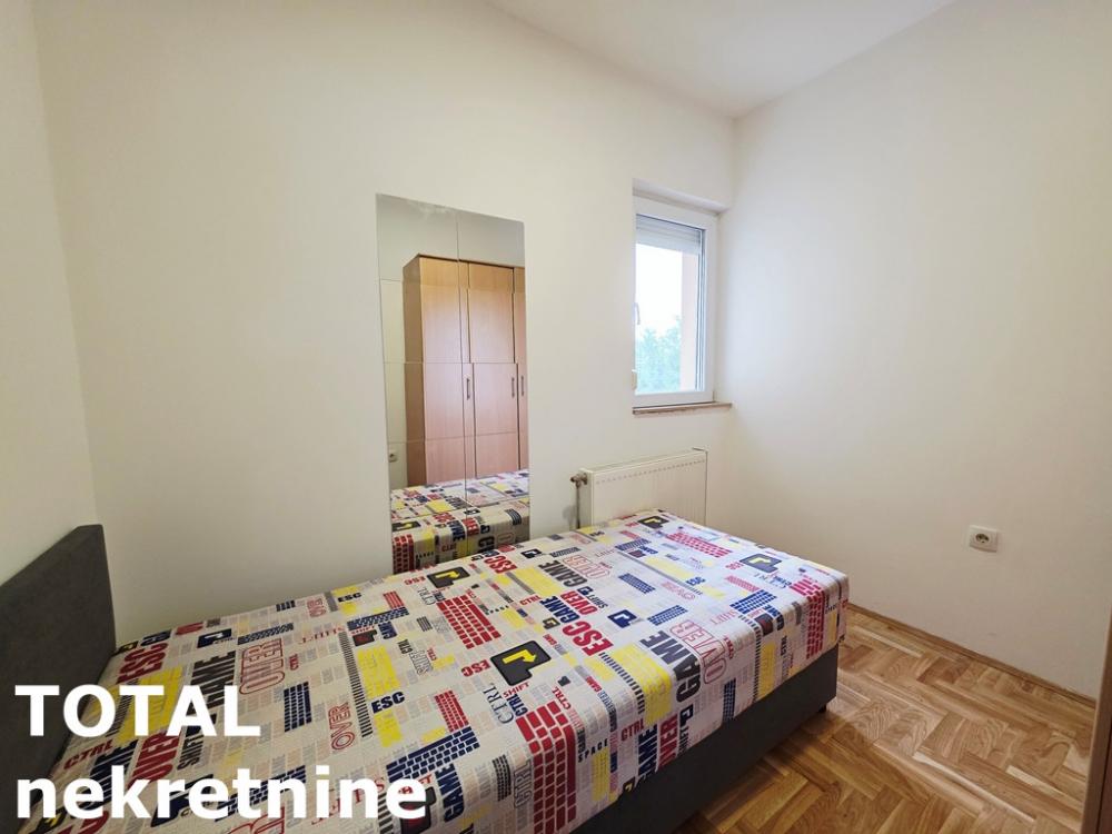 Slika 5 - Stan,NOVI SAD,ADICE,kv: 29.00, € 88000, ID: 1102681