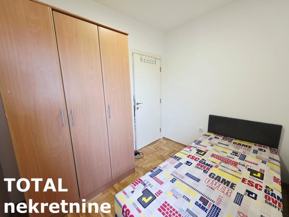 Slika 6 - Stan,NOVI SAD,ADICE,kv: 29.00, € 88000, ID: 1102681