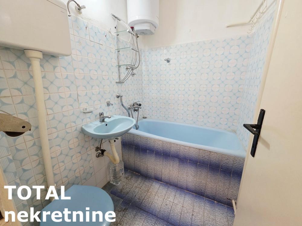 Slika 7 - Stan,NOVI SAD,LIMAN 1,kv: 56.00, € 168000, ID: 1102696
