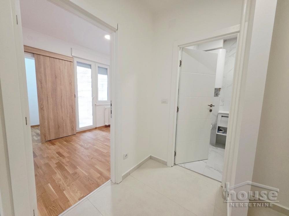 Slika 8 - Stan,NOVI SAD,CENTAR,kv: 42.00, € 145000, ID: 1065852