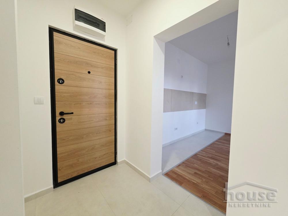 Slika 10 - Stan,NOVI SAD,CENTAR,kv: 42.00, € 145000, ID: 1065852