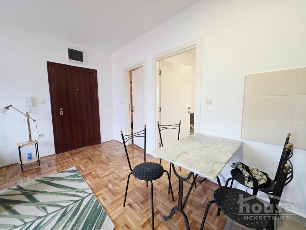 Slika 4 - Stan,NOVI SAD,ADICE,kv: 29.00, € 88000, ID: 1065835