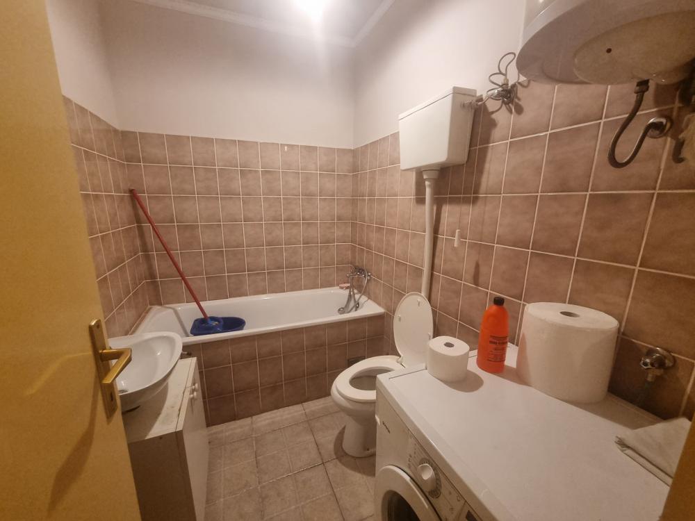 Slika 4 - Jednosoban, 35m2, Salajka (Partizanska ulica) Novi Sad