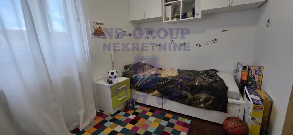 Slika 5 - 570756-Četvorosoban-80m2-Telep