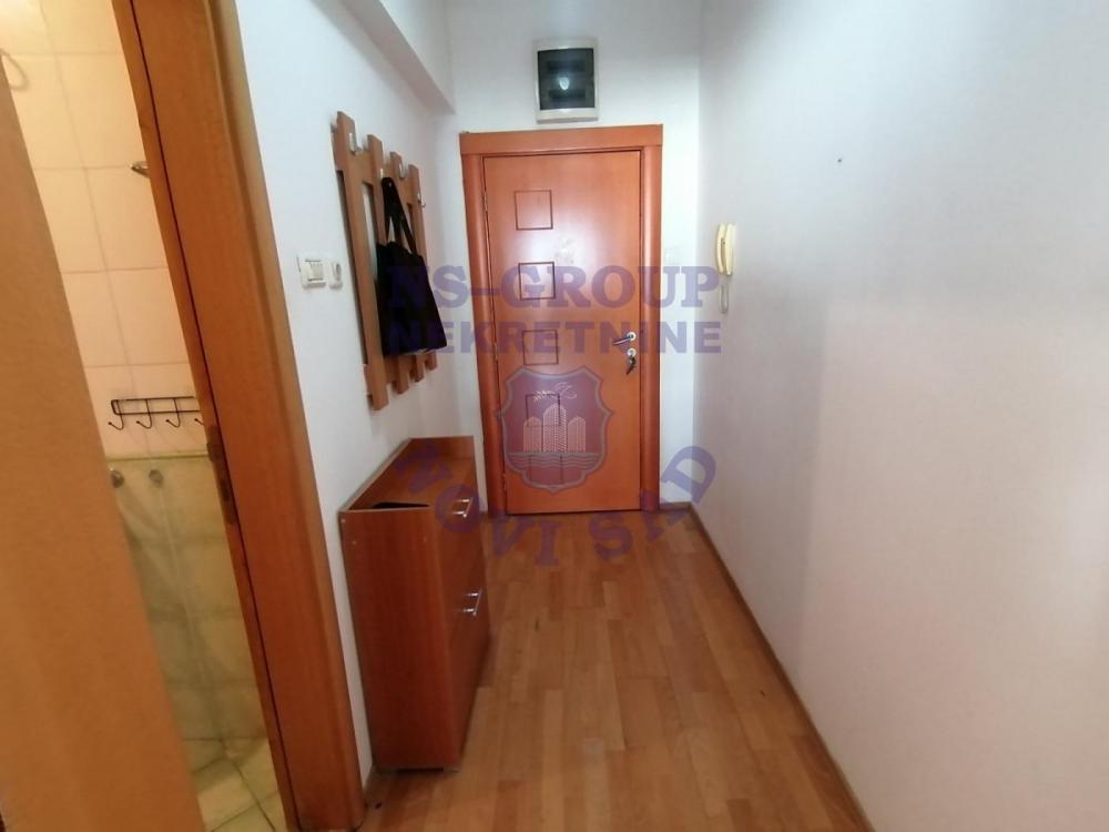 Slika 6 - Jednosoban, 35m2, Bulevar oslobođenja Novi Sad