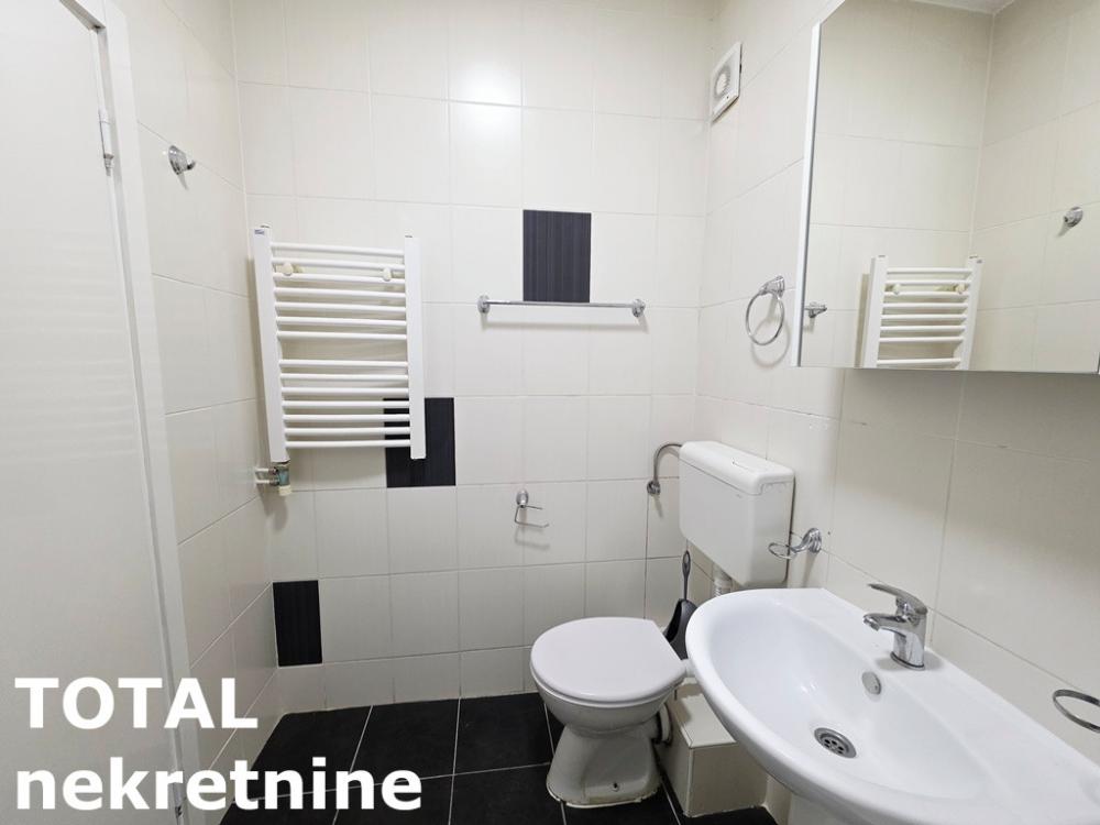 Slika 11 - Stan,NOVI SAD,CENTAR,kv: 78.00, € 250000, ID: 1101838