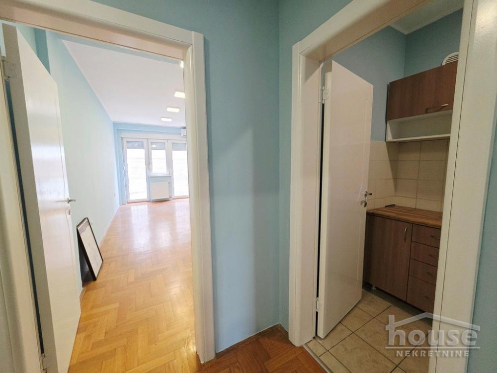 Slika 5 - Stan,NOVI SAD,CENTAR,kv: 78.00, € 250000, ID: 1064990