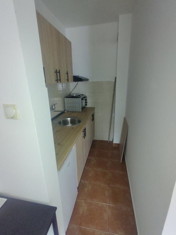 Slika 3 - Stan,NOVI SAD,NOVA DETELINARA,kv: 30.00, € 100000, ID: 1059507