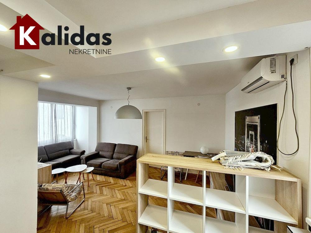 Slika 1 - Stan,NOVI SAD,CENTAR,kv: 48, € 185400, ID: 1008550