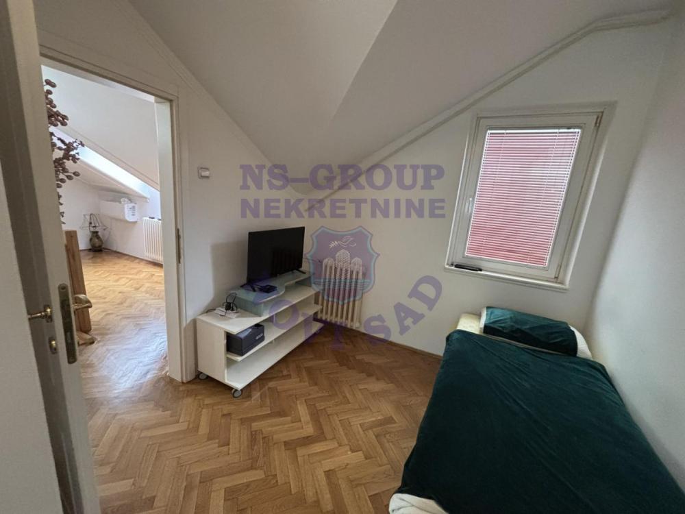 Slika 7 - Trosoban, 80m2, Bulevar oslobođenja Novi Sad