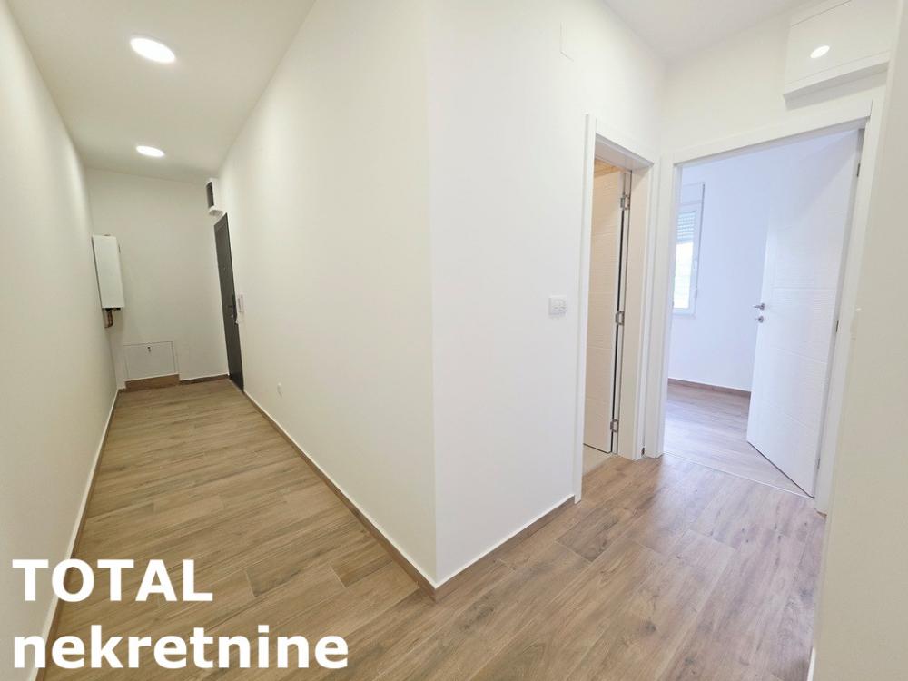 Slika 11 - Stan,NOVI SAD,ADICE,kv: 50.00, € 100000, ID: 1100167