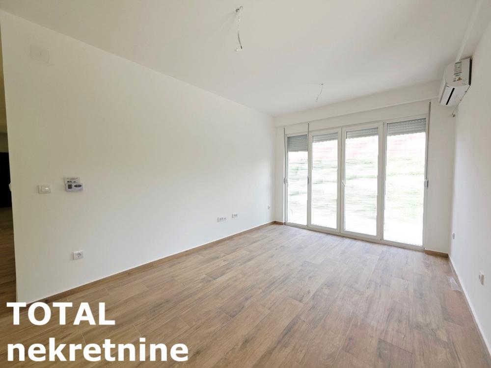 Slika 1 - Stan,NOVI SAD,ADICE,kv: 50.00, € 100000, ID: 1100167