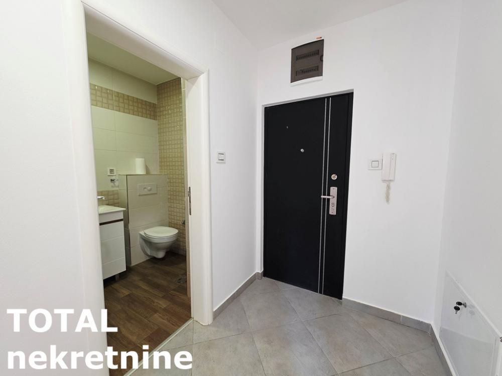 Slika 8 - Stan,NOVI SAD,DETELINARA,kv: 40.00, € 126000, ID: 1102701