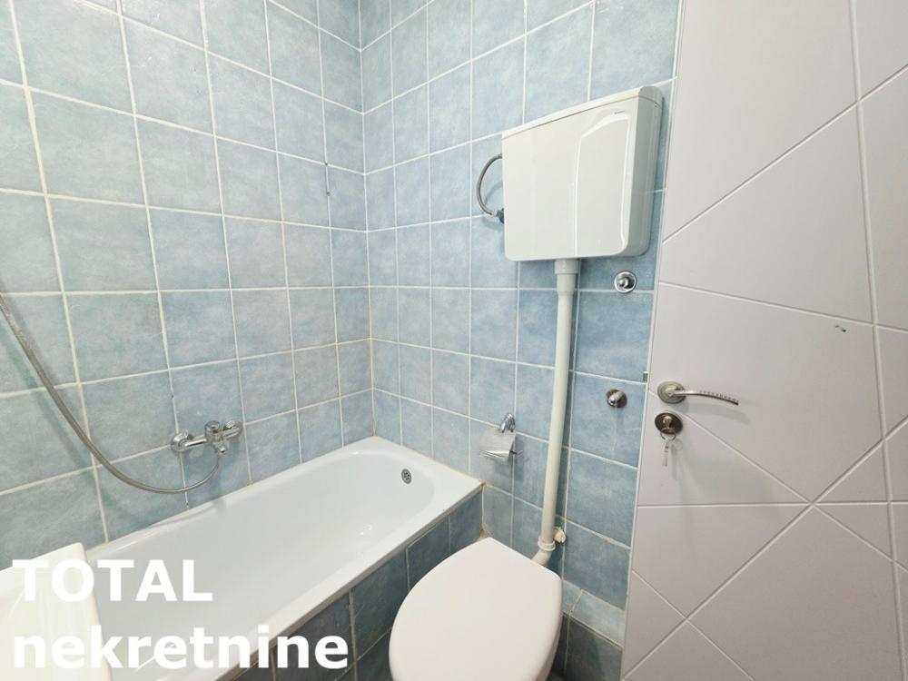 Slika 8 - Stan,NOVI SAD,NOVA DETELINARA,kv: 37.00, € 118000, ID: 1102704