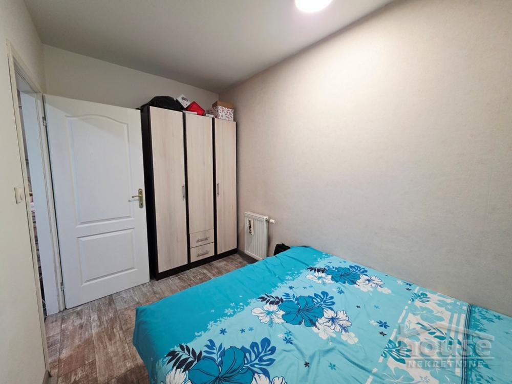 Slika 9 - Stan,NOVI SAD,CENTAR,kv: 42.00, € 134400, ID: 1065865