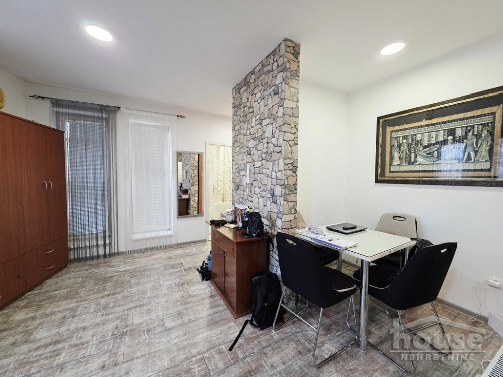 Slika 5 - Stan,NOVI SAD,CENTAR,kv: 42.00, € 134400, ID: 1065865
