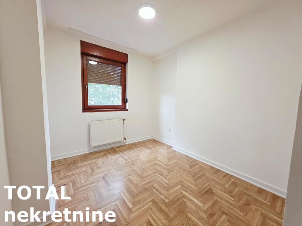 Slika 5 - Stan,NOVI SAD,NOVA DETELINARA,kv: 45.00, € 132000, ID: 1102705