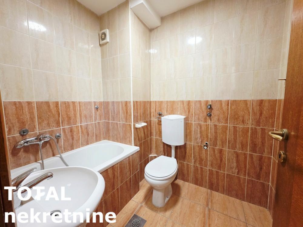Slika 7 - Stan,NOVI SAD,NOVA DETELINARA,kv: 45.00, € 132000, ID: 1102705