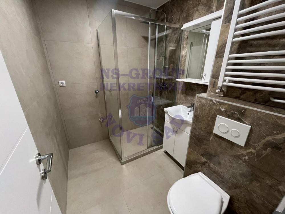 Slika 10 - 572002-Predsavljamo vam dvosoban komforan stan na Novoj Detelinari, blizu pijace i Sajma, doma zdravlja,