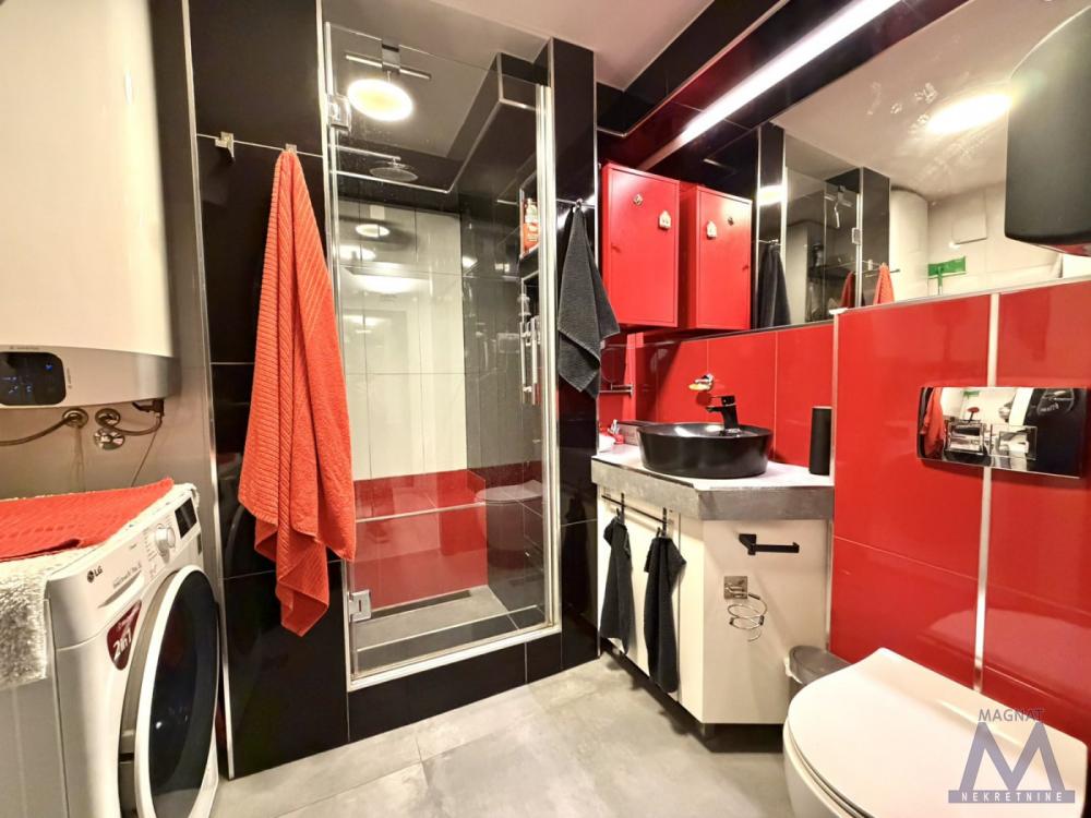 Slika 9 - Stan,NOVI SAD,LIMAN 1,kv: 51, € 164800, ID: 1019378