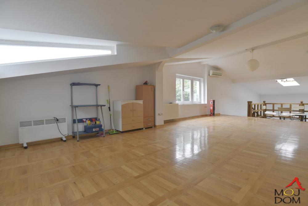 Slika 4 - Stan,NOVI SAD,CENTAR,kv: 138, € 369600, ID: 1018802