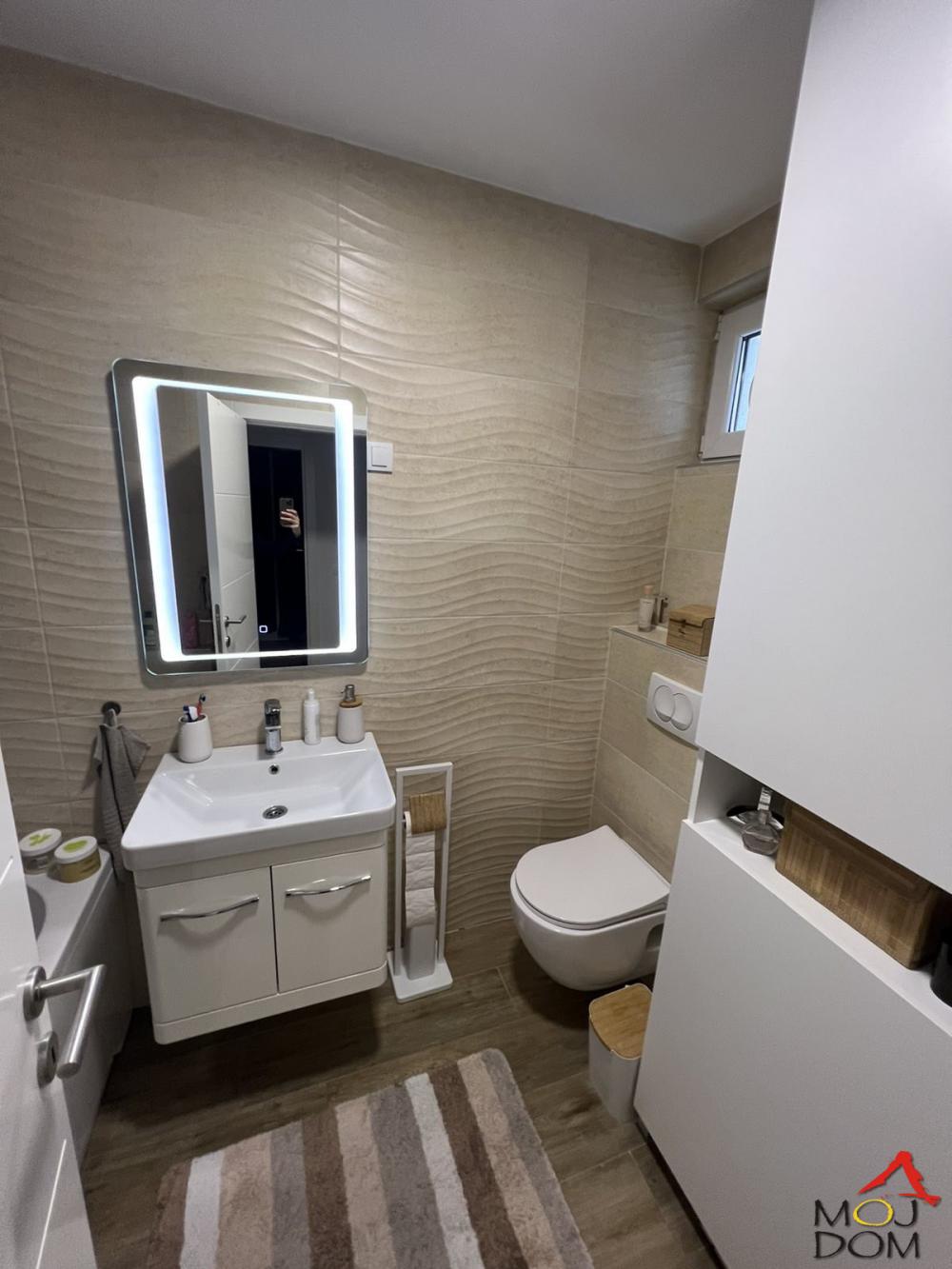 Slika 11 - Stan,NOVI SAD,TELEP,kv: 87, € 267800, ID: 1025887