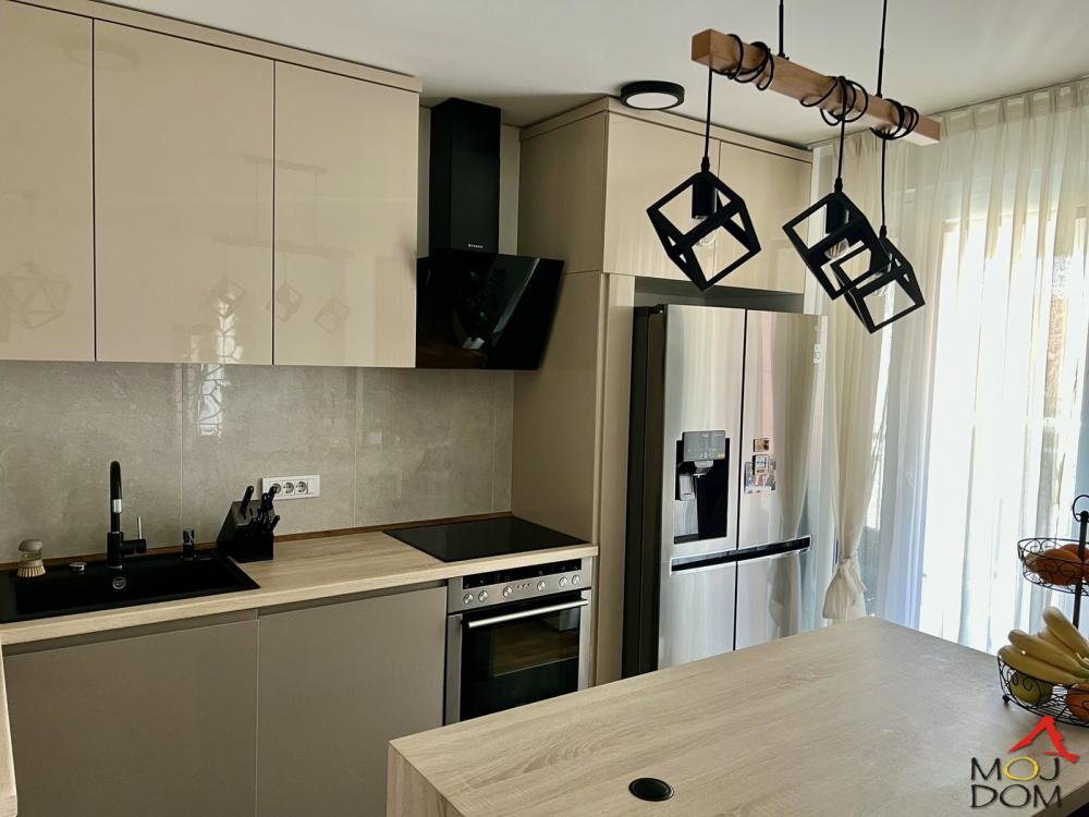 Slika 4 - Stan,NOVI SAD,TELEP,kv: 87, € 267800, ID: 1025887