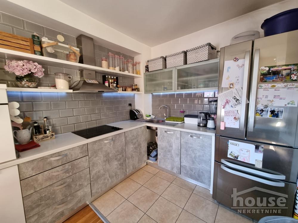 Slika 7 - Stan,NOVI SAD,NOVA DETELINARA,kv: 83.00, € 186750, ID: 1062085