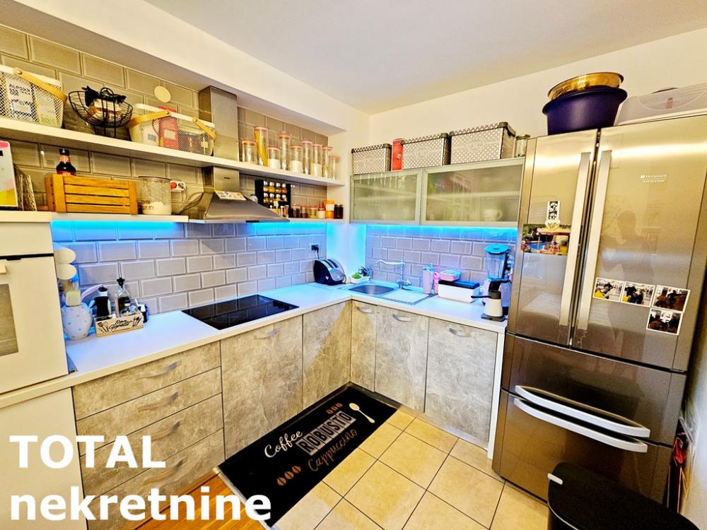 Slika 7 - Stan,NOVI SAD,NOVA DETELINARA,kv: 83.00, € 186750, ID: 1098936
