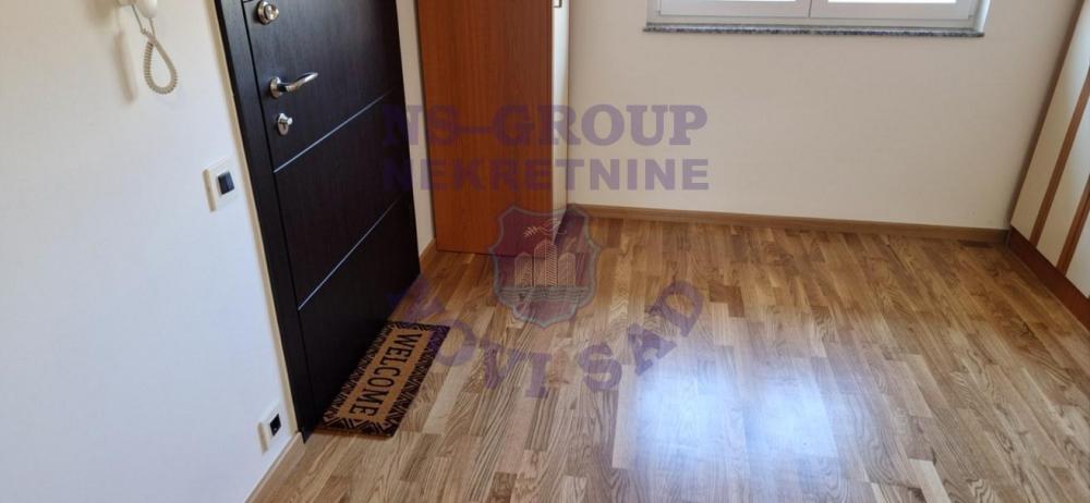 Slika 4 - Jednosoban, 29m2, Petrovaradin Novi Sad