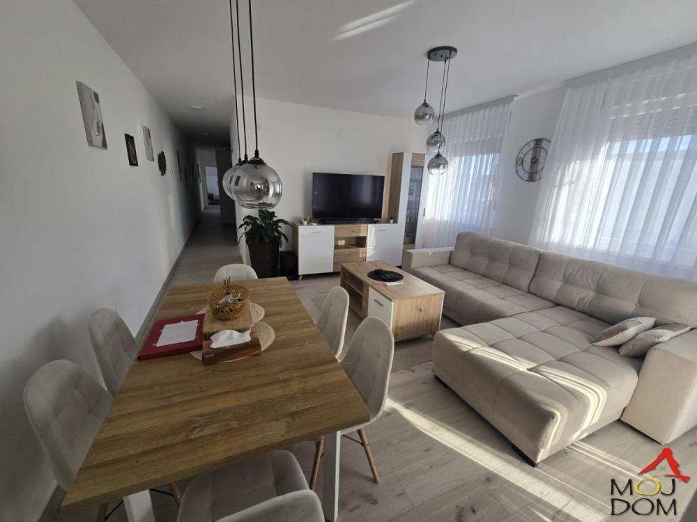 Glavna slika -Stan,NOVI SAD,ADICE,kv: 88, € 199000, ID: 1029378