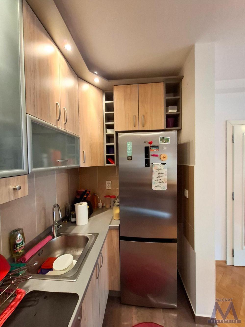 Slika 4 - Stan,NOVI SAD,NOVA DETELINARA,kv: 50, € 149400, ID: 1019382