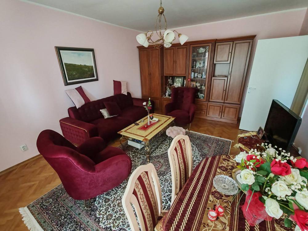 Slika 3 - Stan,NOVI SAD,KEJ,kv: 72.00, € 257500, ID: 1059510