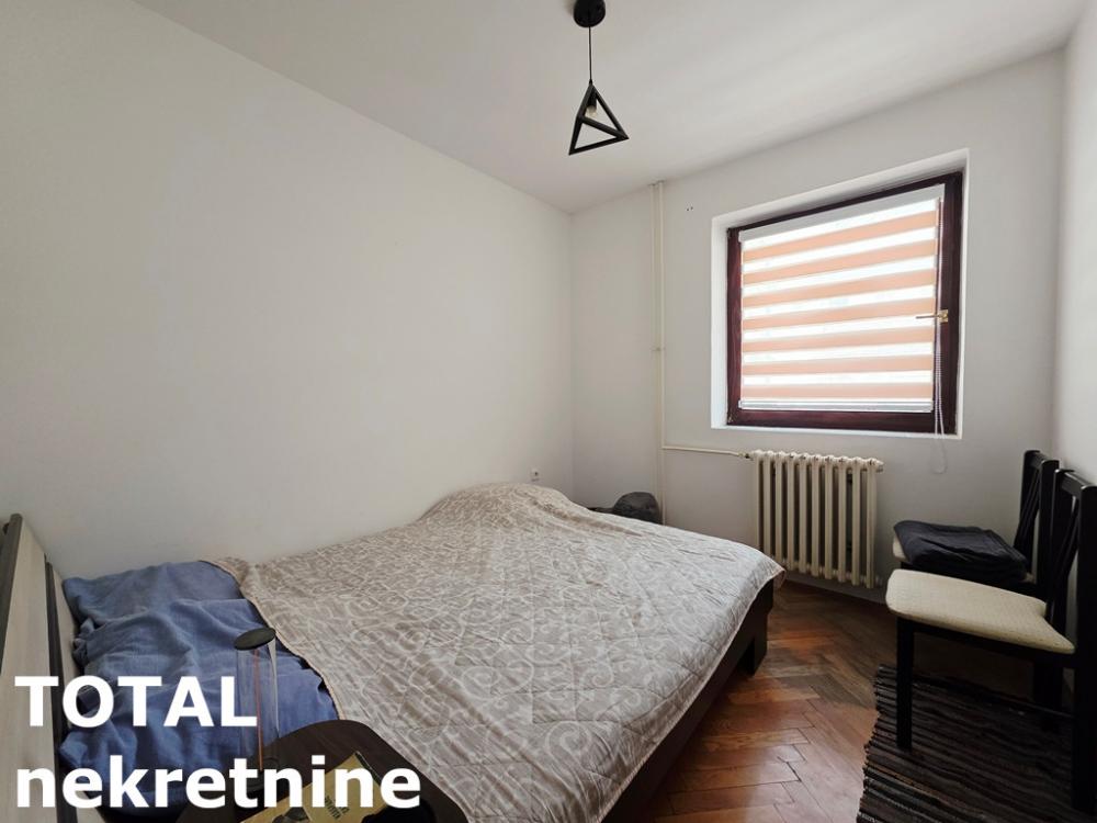 Slika 5 - Stan,NOVI SAD,CENTAR,kv: 40.00, € 130000, ID: 1102717