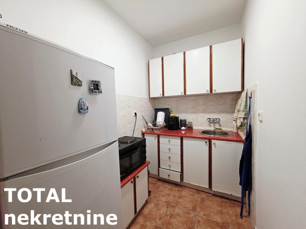 Slika 4 - Stan,NOVI SAD,CENTAR,kv: 40.00, € 130000, ID: 1102717