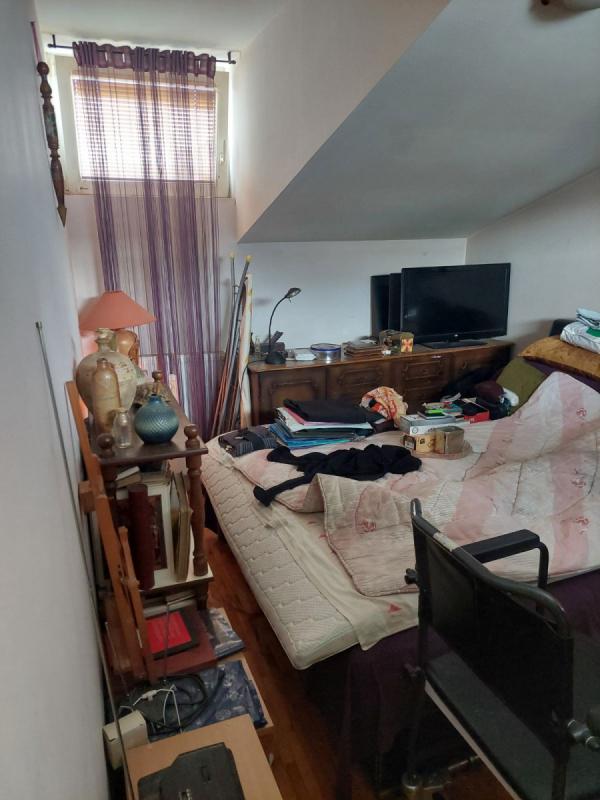 Slika 5 - Stan,NOVI SAD,NOVI BULEVAR,kv: 52.00, € 79500, ID: 1059464