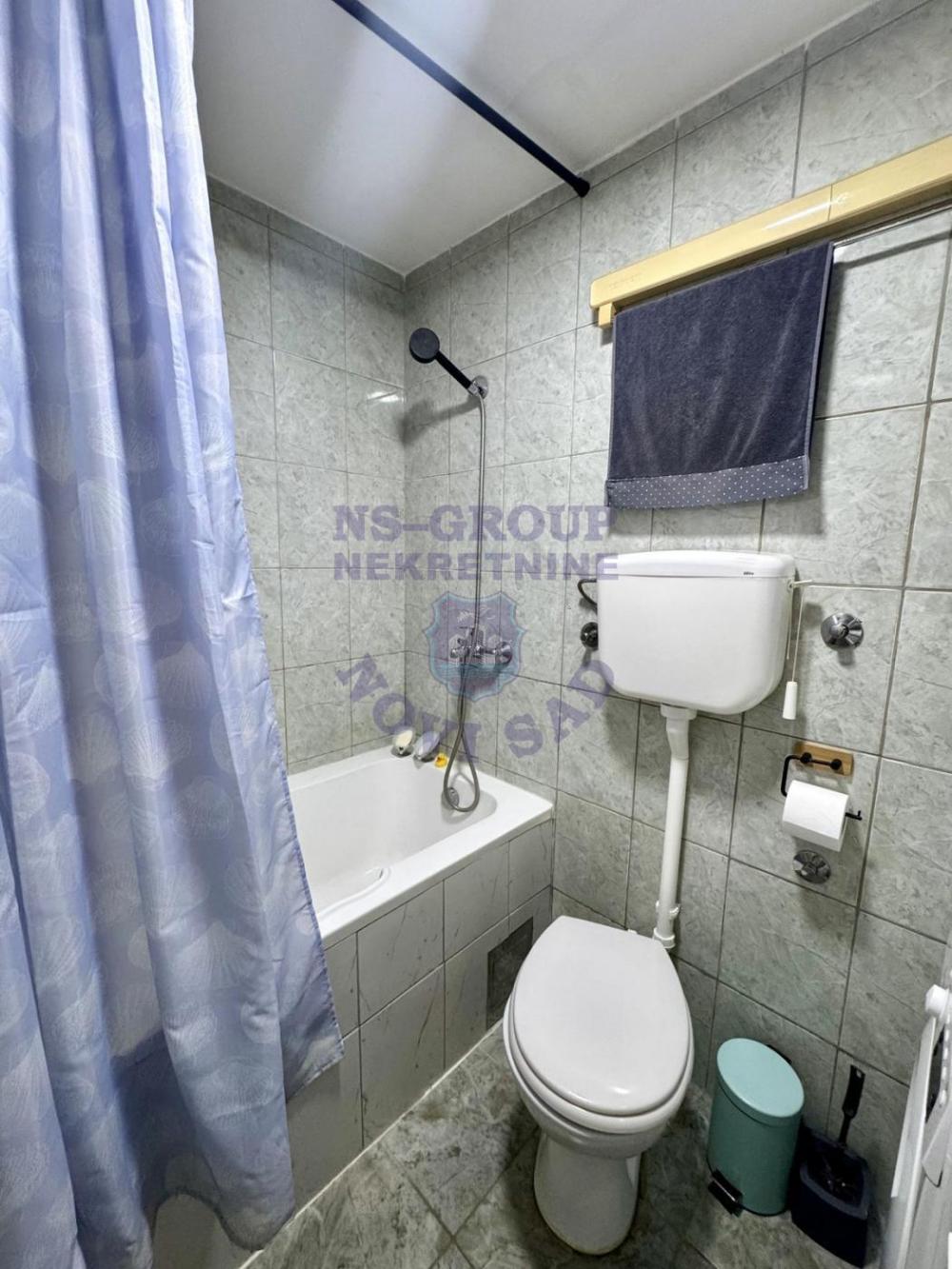 Slika 7 - Dvosoban, 41m2, Nova Detelinara Novi Sad, sa terasom, ima lift