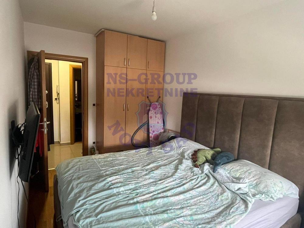 Slika 11 - Izuzetan trosoban stan na Novoj Detelinari! 