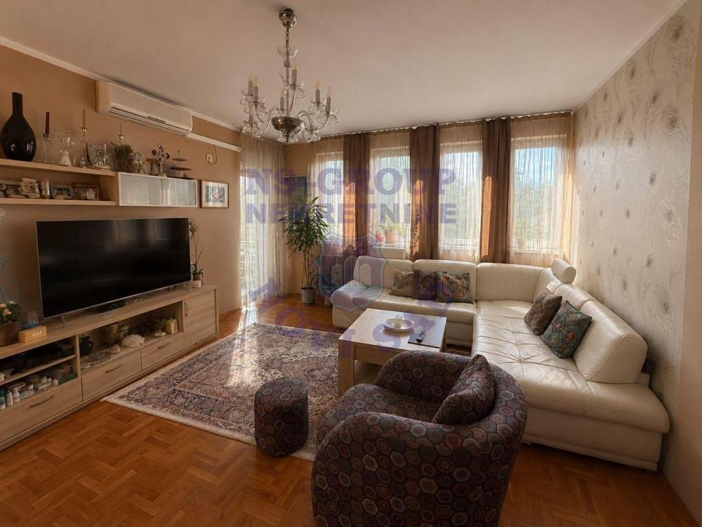 Slika 1 - Četvorosoban 103m2 Grbavica