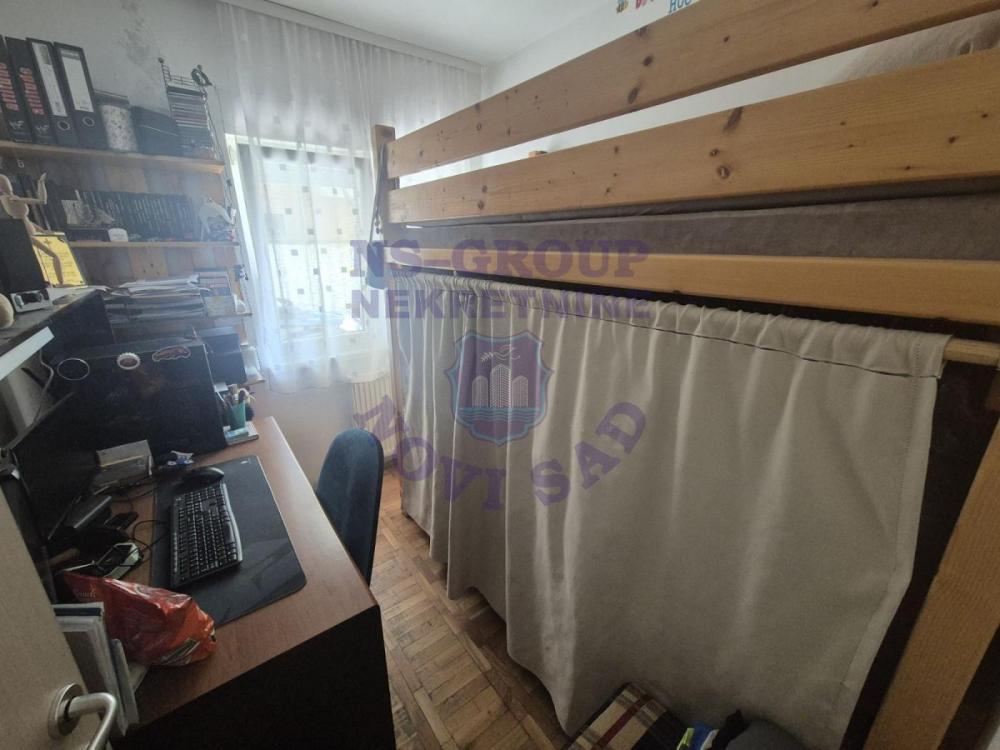 Slika 3 - Trosoban, 77m2, Adice Novi Sad, sa terasom