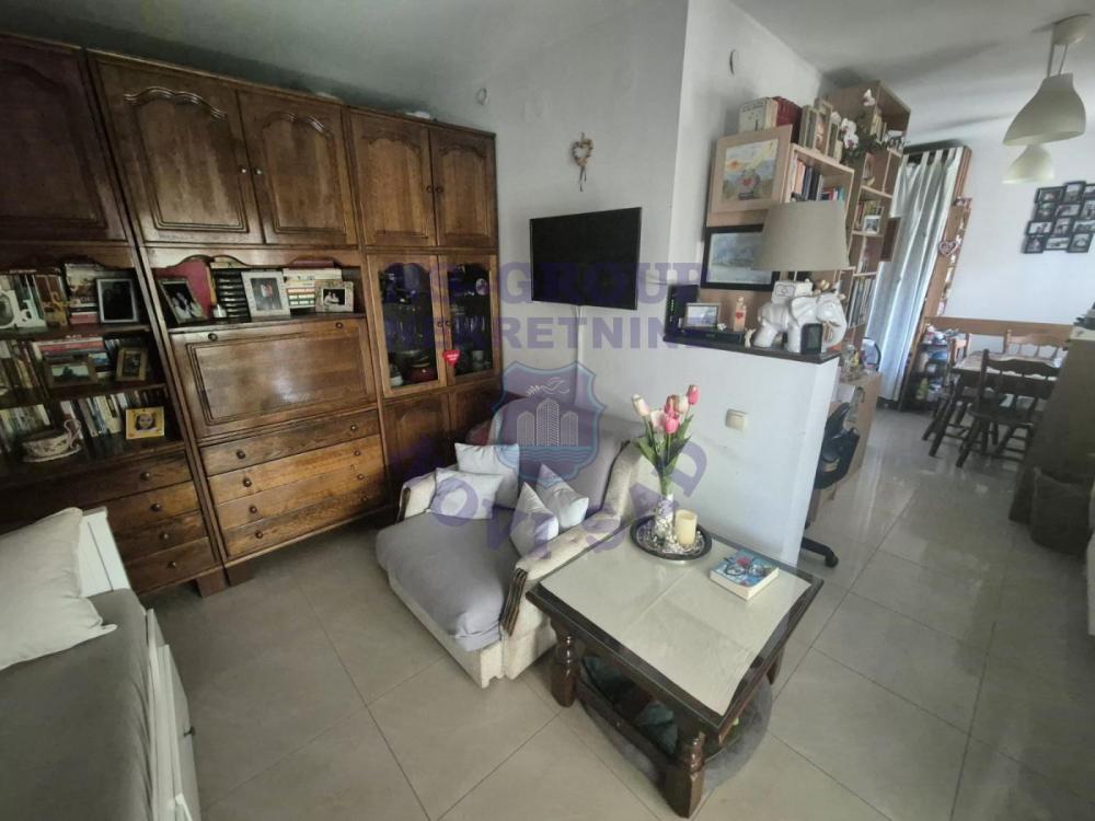Slika 6 - Trosoban, 77m2, Adice Novi Sad, sa terasom