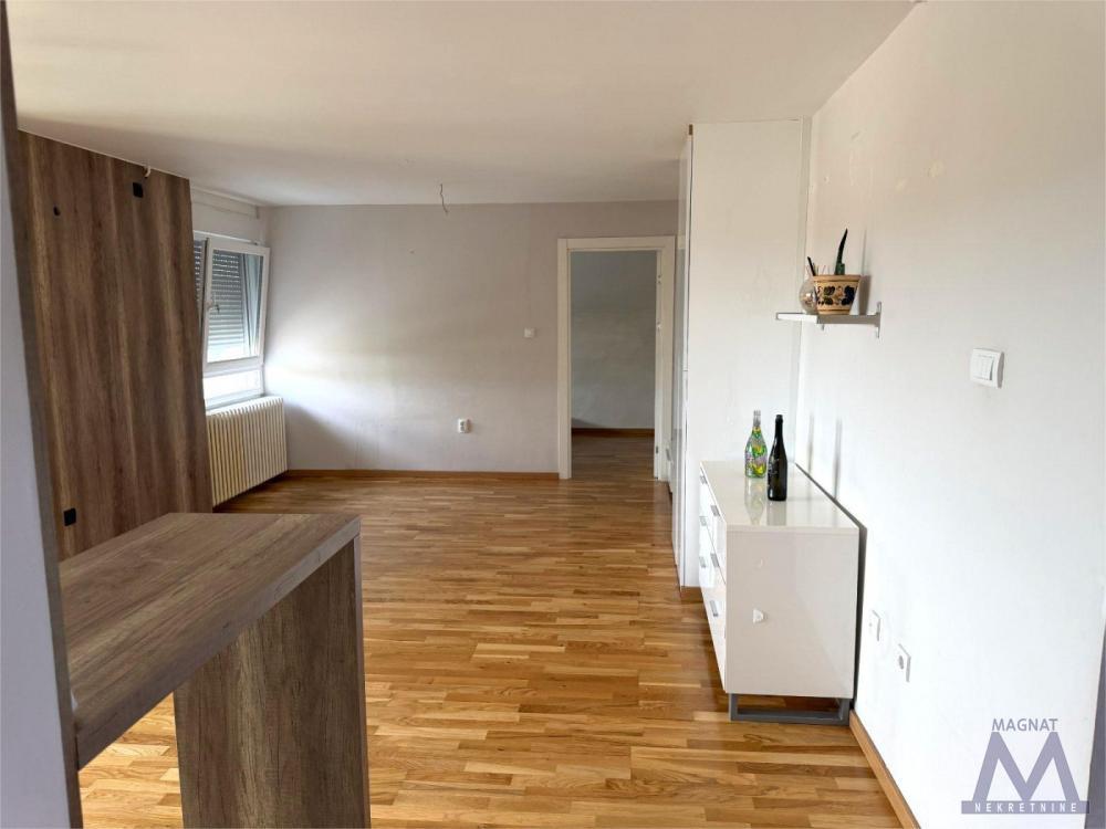 Glavna slika -Stan,NOVI SAD,NOVO NASELJE,kv: 61, € 159000, ID: 1019384