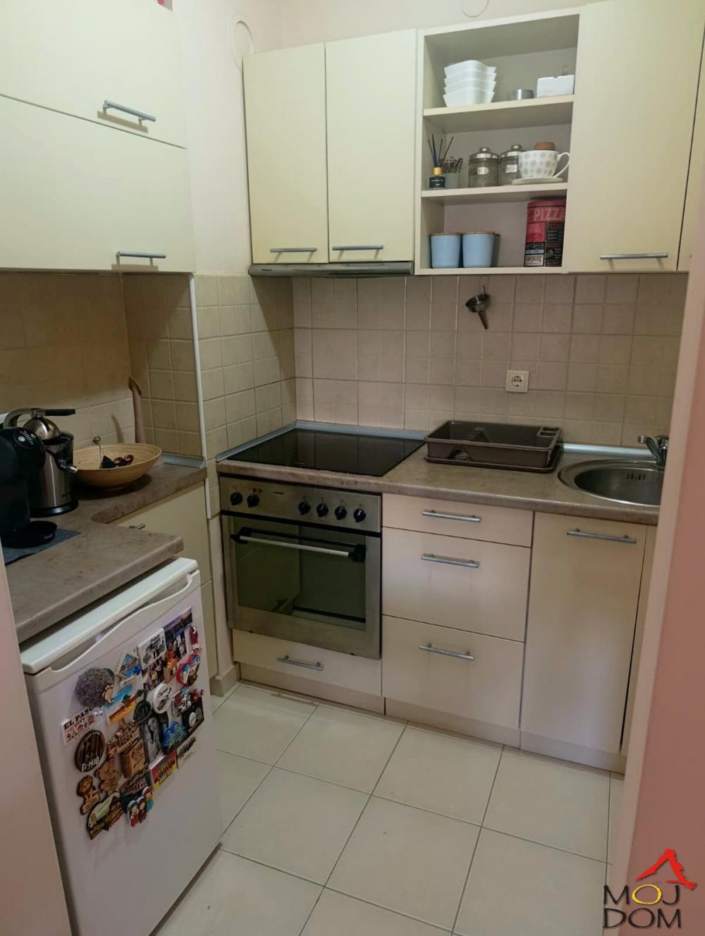 Slika 8 - Stan,NOVI SAD,SALAJKA,kv: 37, € 118450, ID: 1032361