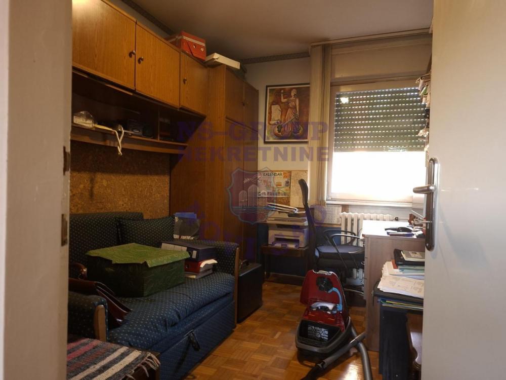 Slika 10 - Petosoban, 106m2, Novo naselje Novi Sad