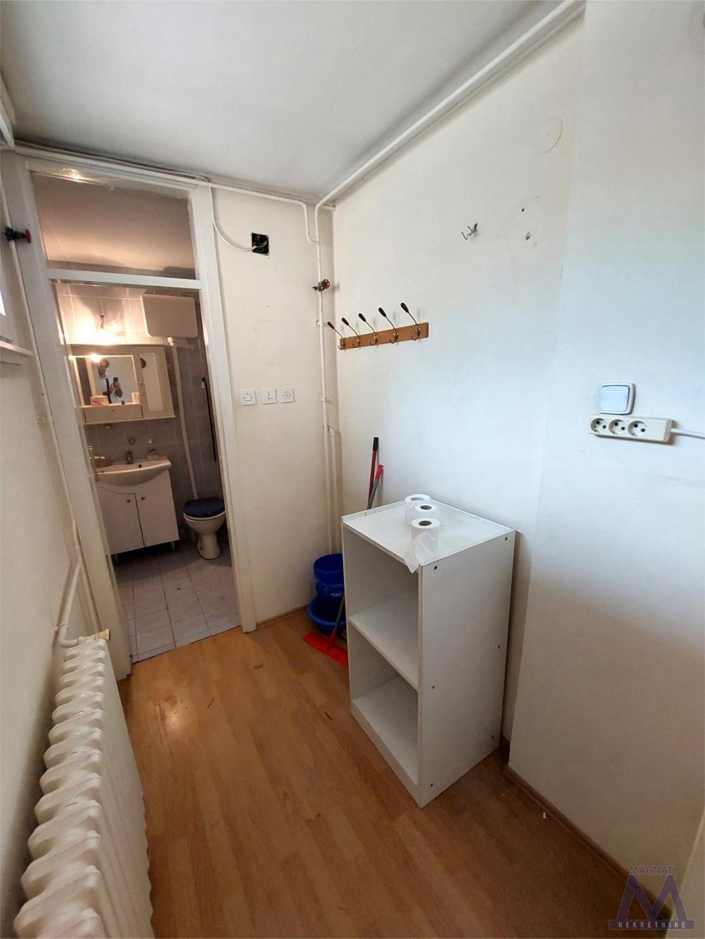 Slika 7 - Stan,NOVI SAD,NOVO NASELJE,kv: 84, € 182700, ID: 1019386