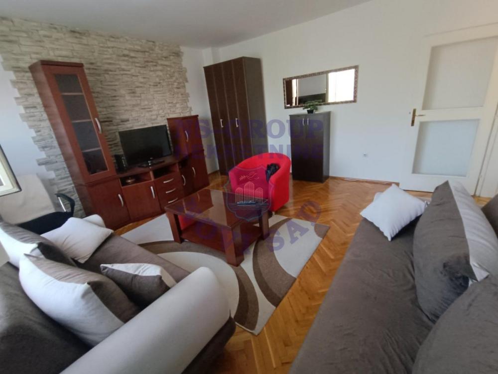 Slika 3 - Prodaja stana, 38m2, Novo naselje Novi Sad, sa terasom