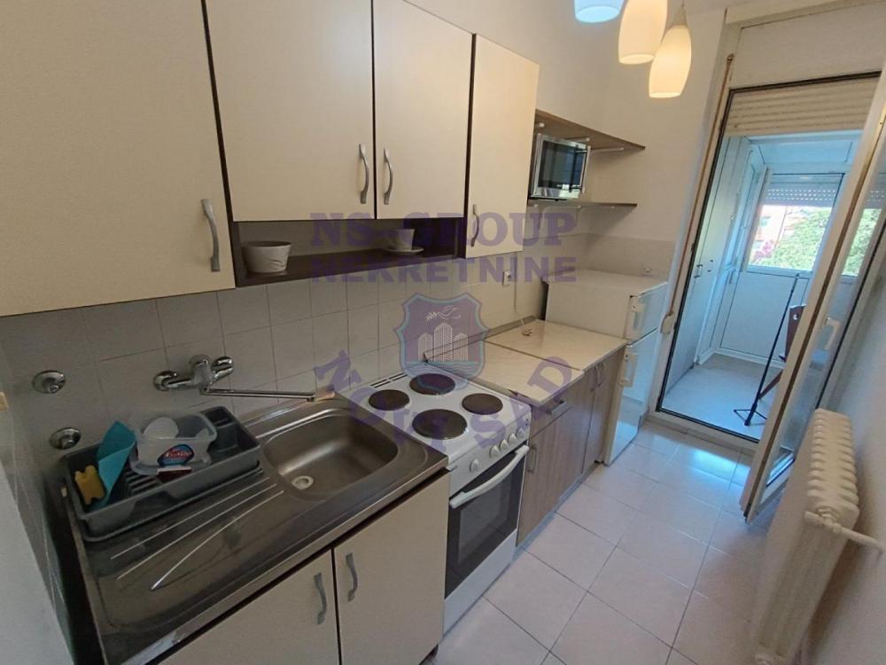 Slika 6 - Prodaja stana, 38m2, Novo naselje Novi Sad, sa terasom