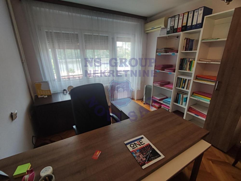 Glavna slika -Na prodaju stan površine 64 m² na jednoj od najatraktivnijih lokacija na Keju