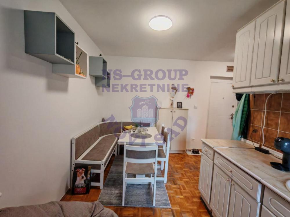 Slika 2 - Prodaja stana, 37m2, Sajmište Novi Sad, ima lift