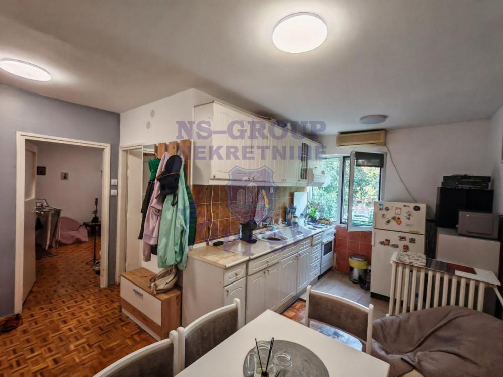 Glavna slika -Prodaja stana, 37m2, Sajmište Novi Sad, ima lift